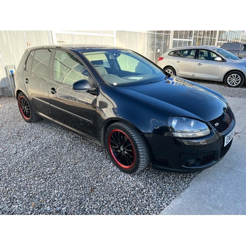 160A - VOLKSWAGON  GOLF TDI SE  REG NO ENDS AUV VENDOR STATES RUNNER  192K