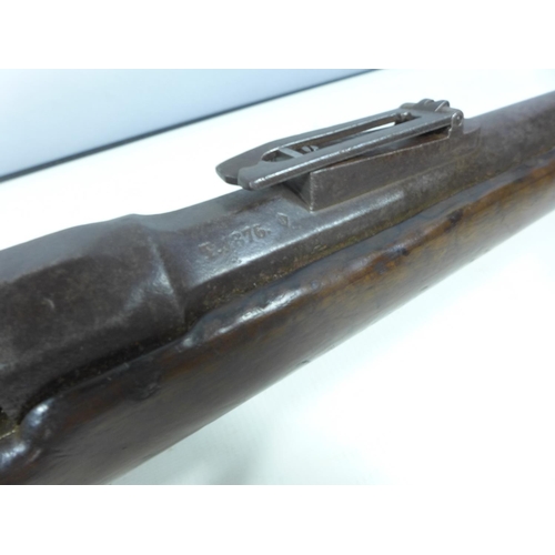 406 - A FRENCH OBSOLETE CALIBRE CHASSEPOT RIFLE DATED 1876 AND BAYONET, 64CM BARREL, LACKING NEEDLE