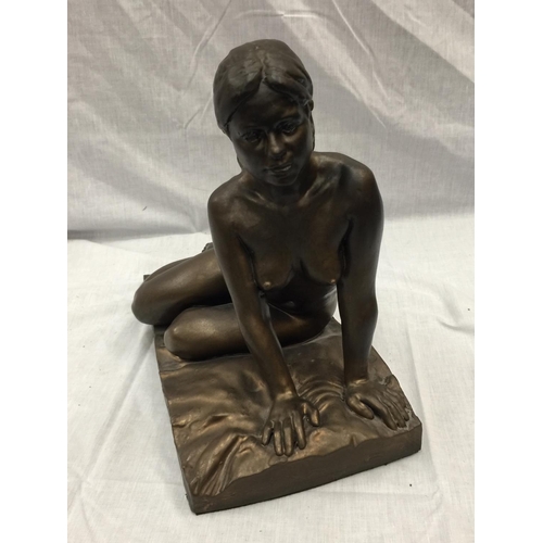55 - A BRONZED CERAMIC FIGURE OF A NUDE LADY ON A BASE SIGNED AWLSON 32/50  H: 34CM