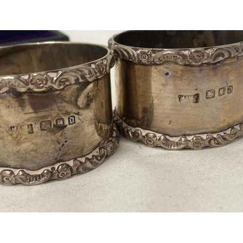 16A - A PAIR OF LONDON HALLMARKED SILVER MAPPIN AND WEB NAPKIN RINGS IN ORIGINAL BOX