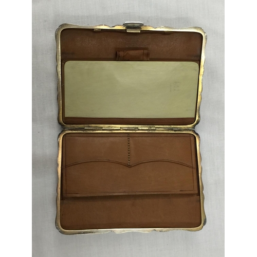 10 - A BIRMINGHAM HALLMARKED SILVER CARD CASE HOLDER WITH LEATHER INTERIOR IN GOOD CONDITION AND INSCRIPT... 