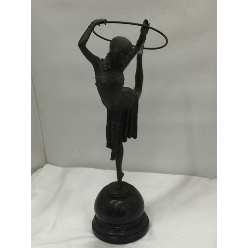 8 - AN ART DECO STYLE BRONZE OF AN EGYPTIAN STYLE HOOP DANCER ON A MARBLE BASE SIGNED D.H. CHIPARUS H: 5... 