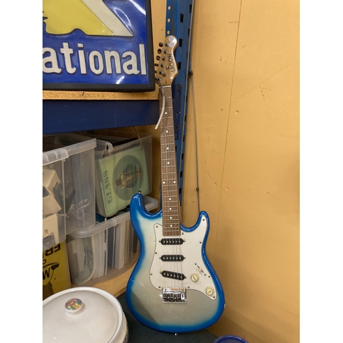 289 - A GROOVE TURQUOISE AND WHITE ELECTRIC GUITAR