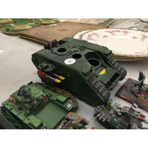 151 - A LARGE COLLECTION OF WARHAMMER FIGURES AND VEHICLES