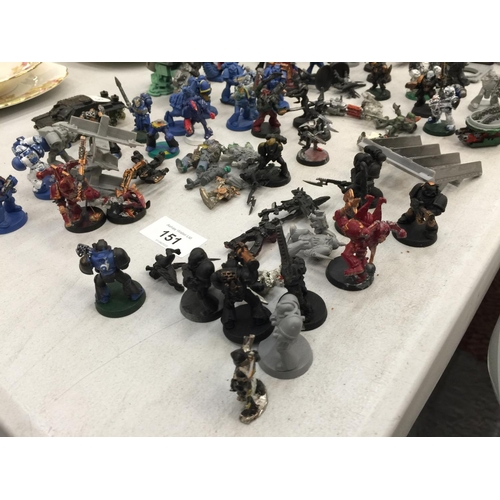 151 - A LARGE COLLECTION OF WARHAMMER FIGURES AND VEHICLES