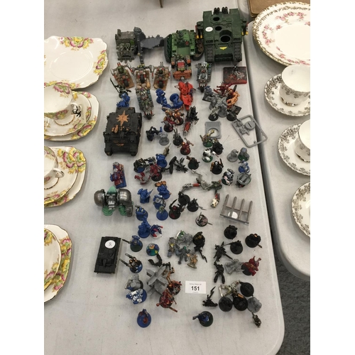 151 - A LARGE COLLECTION OF WARHAMMER FIGURES AND VEHICLES