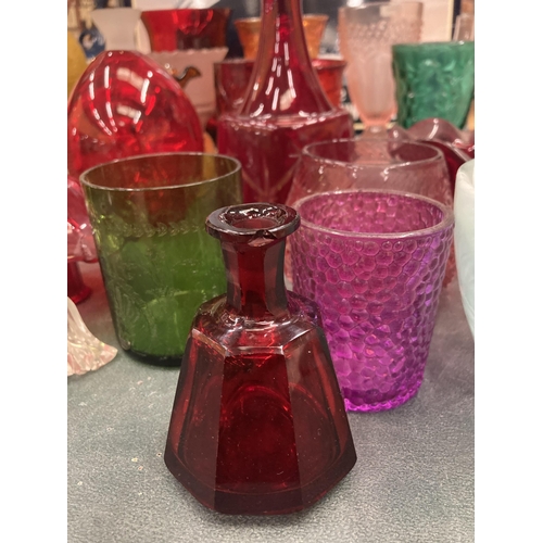 299 - A QUANTITY OF COLOURED GLASSWARE TO INCLUDE VASES, BOWLS, ETC