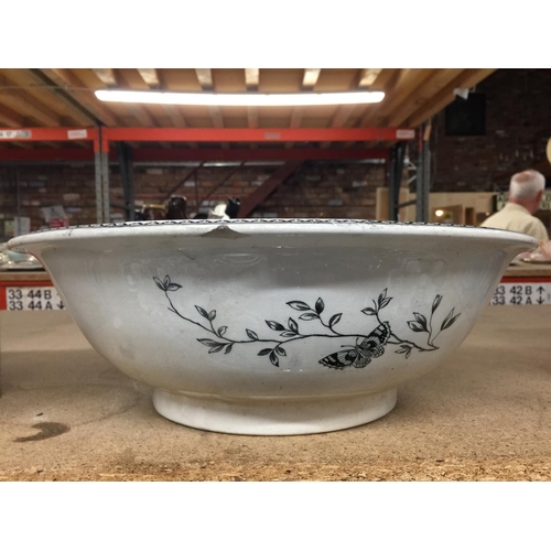 445 - A LARGE VINTAGE WASH BOWL WITH BIRDS PRINT DIAMETER 37.5CM