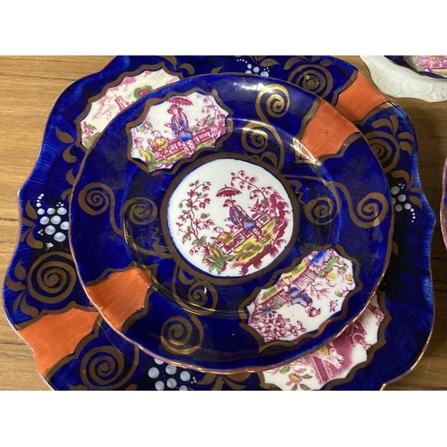 837 - A VICTORIAN GAUDY WELSH CHINOISERIE PATTERN PART TEASET TO INCLUDE A TEAPOT, MILK JUG, FOUR CUPS, SA... 