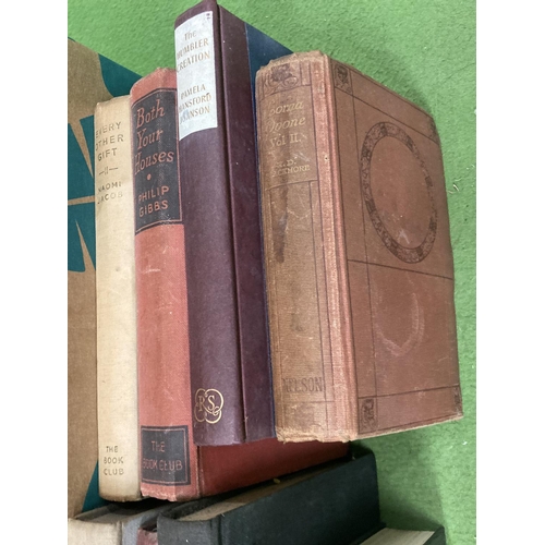 840 - A COLLECTION OF VINTAGE HARDBACK BOOKS TO INCLUDE 'THE COMPLETE FAMILY LAWYER', THE ILLUSTRATED UNIV... 