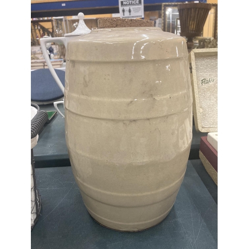 115 - A VINTAGE STONEWARE GIN BARREL HEIGHT 33CM