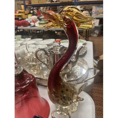 130 - A MURANO STYLE CRANBERRY GLASS VASE HEIGHT 25CM, A COLOURED MURANO STYLE GLASS BIRD HEIGHT 29CM, SIX... 