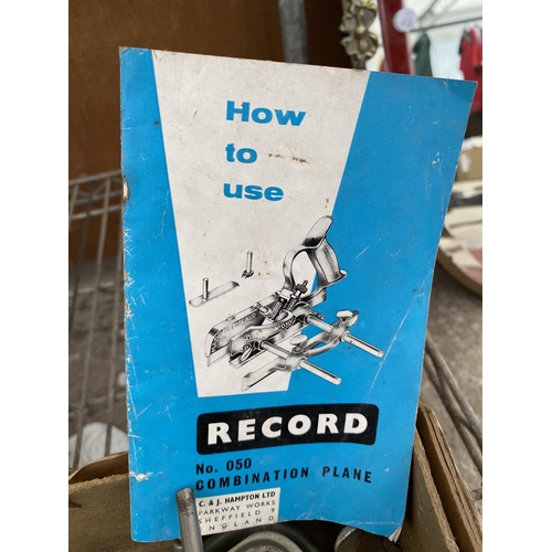 1245 - A RECORD N0.050 COMBINATION PLANE