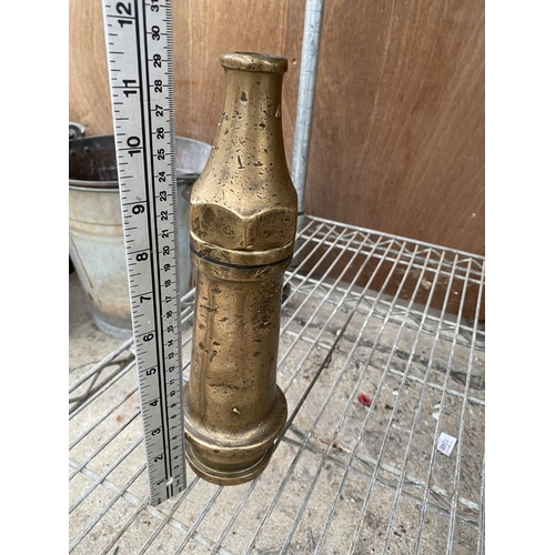 1247 - A LARGE VINTAGE BRASS FIRE HOSE NOZZLE