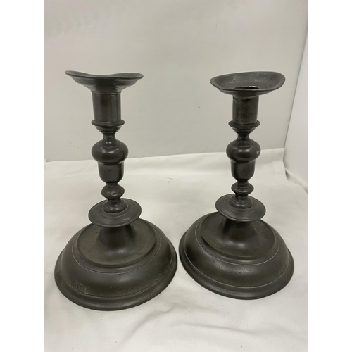 25 - A PAIR OF VINTAGE PEWTER CANDLESTICKS WITH MAKERS MARK