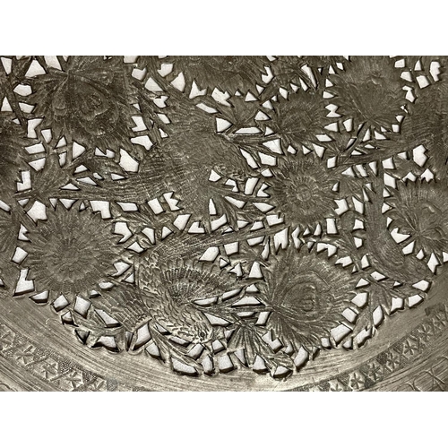 33 - A LARGE METAL WALL CHARGER DEPICTING BIRDS AND FLOWERS DIAMETER 60CM