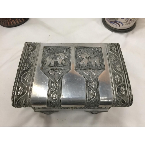 161 - A PLATED JEWELLERY BOX IN AN ASIAN STYLE WITH EMBOSSED ELEPHANT DECORATION, THE BRADFORD EXCHANGE 'F... 