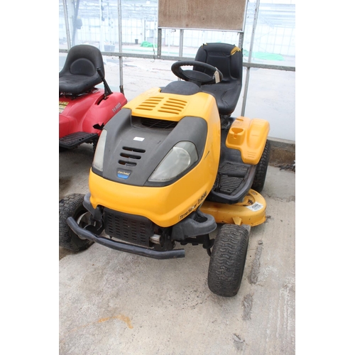 100 - CUB CADET 1046 RIDE ON MOWER 46INCH CUTTER DECK HYDRO STATIC DRIVE   NO VAT