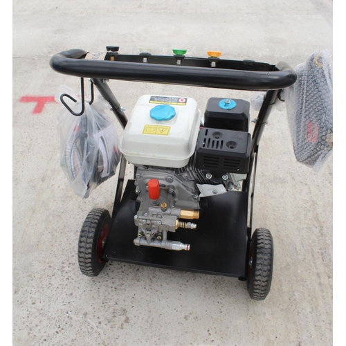 130 - NEW KILRUSH 3000 6.5HP PETROL POWERWASHER  NO OIL OR PETROL IN ENGINE   (1)   NO VAT