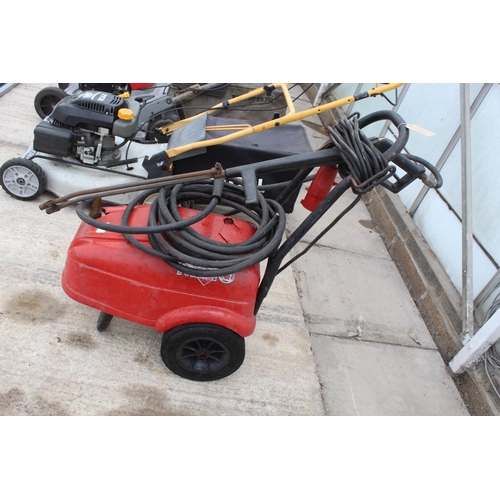 17 - RENO PRESSURE WASHER    NO VAT