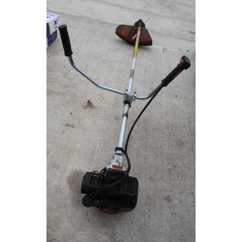 36 - STIHL STRIMMER F580 - NO VAT