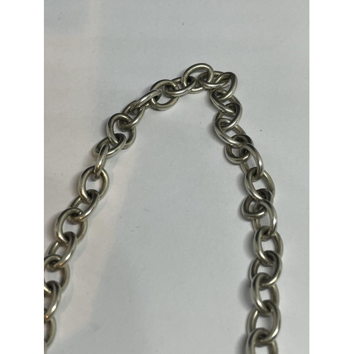 620 - A MARKED SILVER T BAR NECKLACE