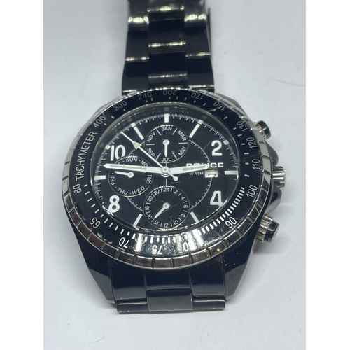 653 - A POLICE WRIST WATCH SEEN WORKING BUT NO WARRANTY