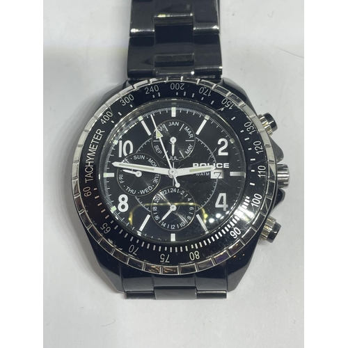 653 - A POLICE WRIST WATCH SEEN WORKING BUT NO WARRANTY