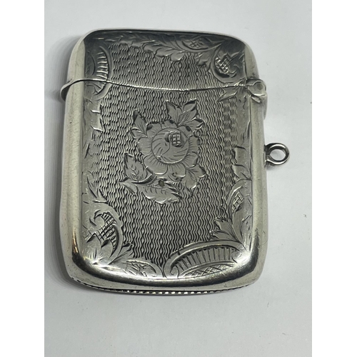 672 - A HALLMARKED BIRMINGHAM SILVER VESTA CASE WEIGHT 29.4G