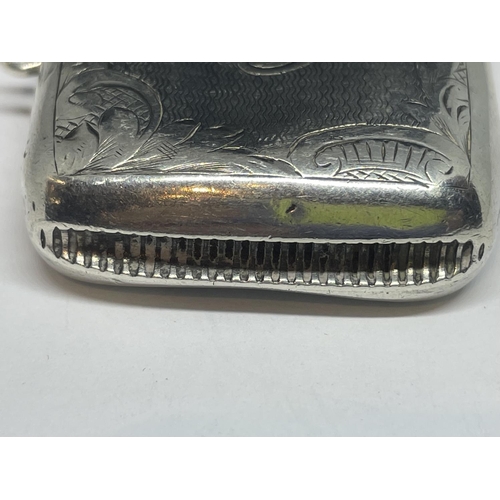 672 - A HALLMARKED BIRMINGHAM SILVER VESTA CASE WEIGHT 29.4G