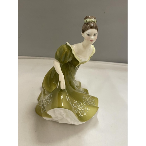 809 - A ROYAL DOULTON FIGURE LYNNE HN 2329