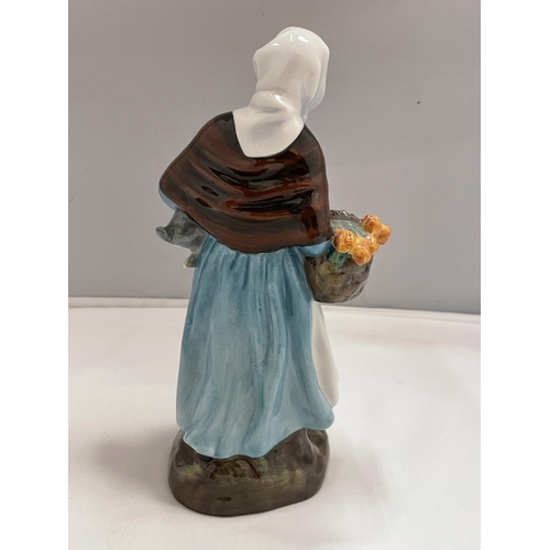 810 - A ROYAL DOULTON FIGURE COUNTRY LASS HN 1991