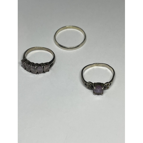 553 - FIVE SILVER RINGS