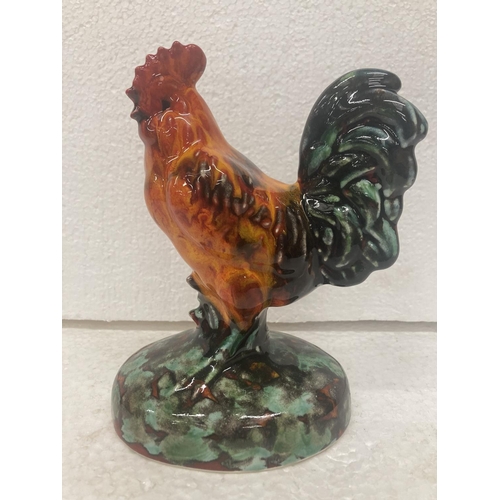 731 - AN ANITA HARRIS HAND PAINTED AND SIGNED IN GOLD COCKEREL - 16.5 CM