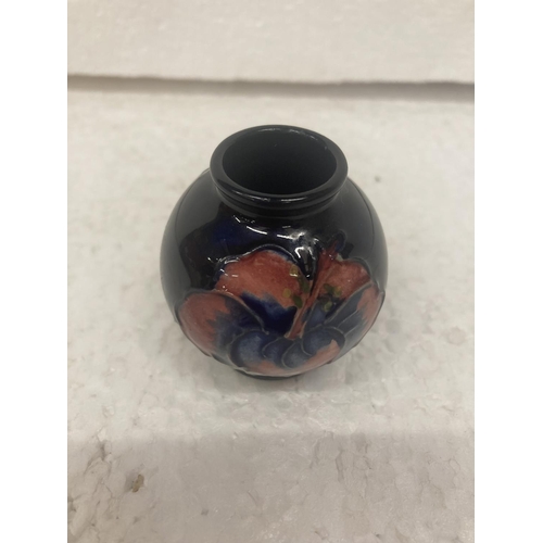 754 - A MINIATURE MOORCROFT HIBISCUS VASE - 5 CM