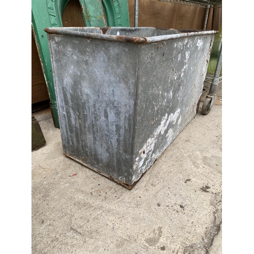 1280 - A VINTAGE GALVANISED TROUGH (L:74CM)