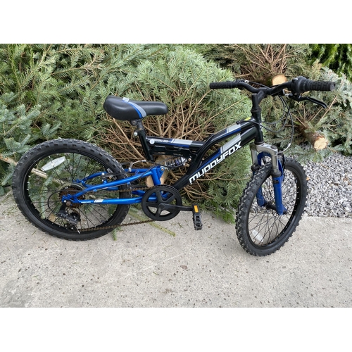 1378 - A CHILDS MUDDYFOX RECOIL 20 BIKE WITH FRONT AND REAR SUSPENSION AND SIX SPEED SHIMANO GEAR SYSTEM