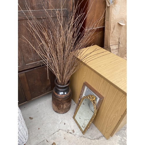 1600 - A TREEN VASE, A GILT FRAMED MIRROR AND A PICTURE FRAME