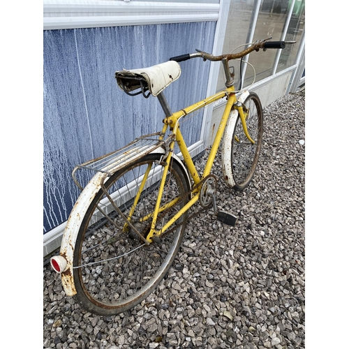 1701 - A VINTAGE GENTS TRIUMPH KIWI BIKE