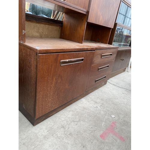 2358 - A RETRO TEAK LOUNGE UNIT, 46