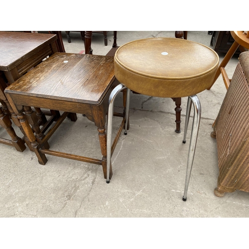 2389 - A NEST OF THREE TABLES, SMALL OAK OCASIONAL TABLE, STOOL ON CHROME LEGS AND LLOYD LOOM OTTOMAN