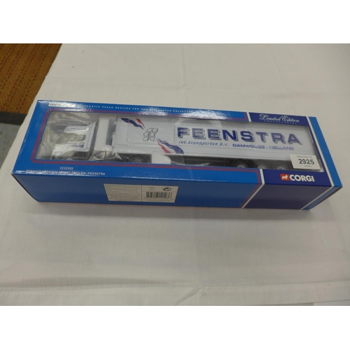 2925 - A BOXED CORGI FEENSTRA MODEL LORRY