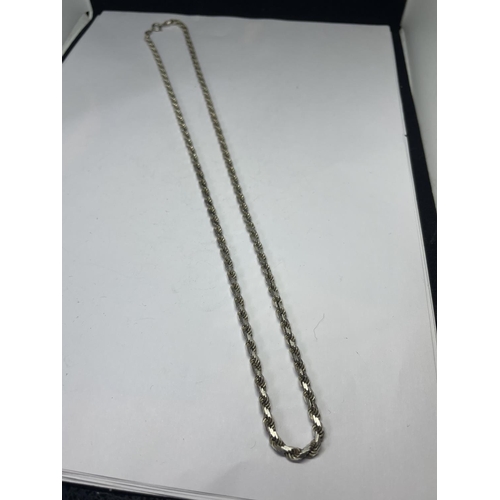 700 - A SILVER NECKLACE LENGTH 24 INCHES