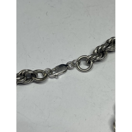 710 - A SILVER ROPE NECKLACE