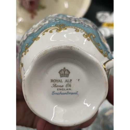 70 - A QUANTITY OF ROYAL ALBERT 'ENCHANTMENT' CUPS, SAUCERS AND SIDE PLATES