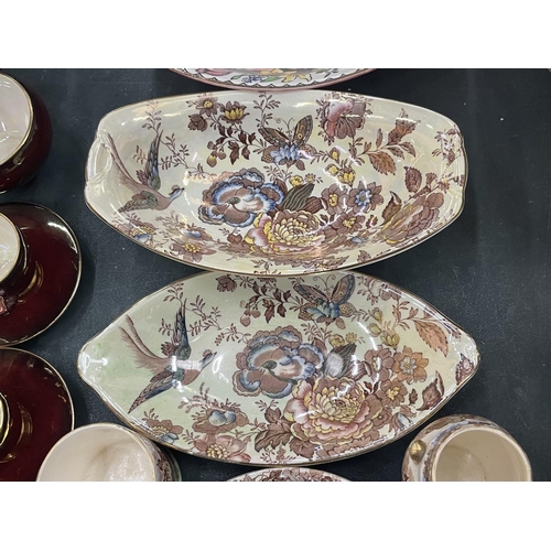 75 - A QUANTITY OF MALING LUSTREWARE BOWLS