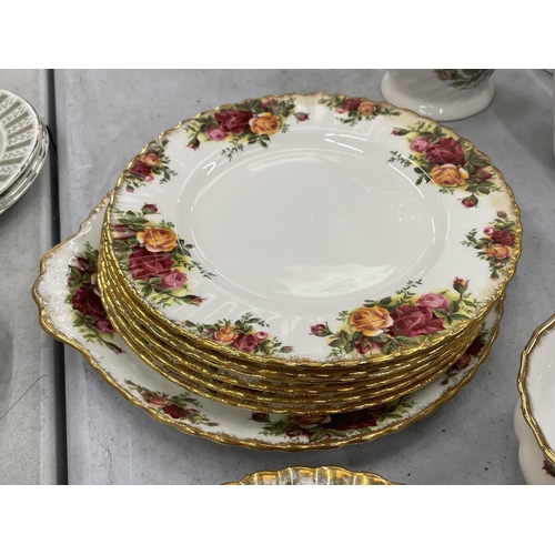 82 - A QUANTITY OF ROYAL ALBERT 'OLD COUNTRY ROSES' TEAWARE TO INCLUDE PLATES, CUPS, SAUCERS, CREAM JUG A... 