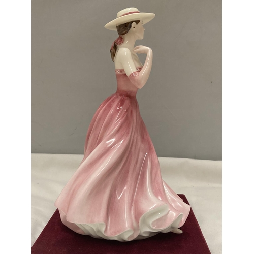 895 - A ROYAL DOULTON FIGURE CHLOE FIGURE OF THE YEAR 2000