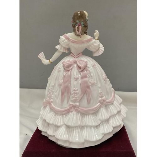 898 - A LIMITED EDITION ROYAL WORCESTER FIGURE THE MASQUERADE BEGINS 2962/12500 - THUMB A/F