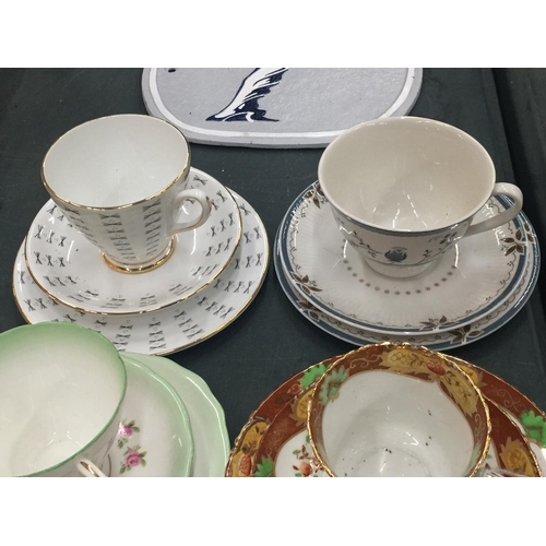 202 - AMIXED LOT OF TRIOS TO INCLUDE PARAGON 'FIRST LOVE', ROYAL DOULTON 'CAMBRIDGE', ETC